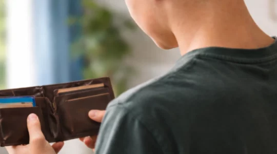 a-quel-age-peut-on-ouvrir-un-compte-bancaire-en-toute-autonomie